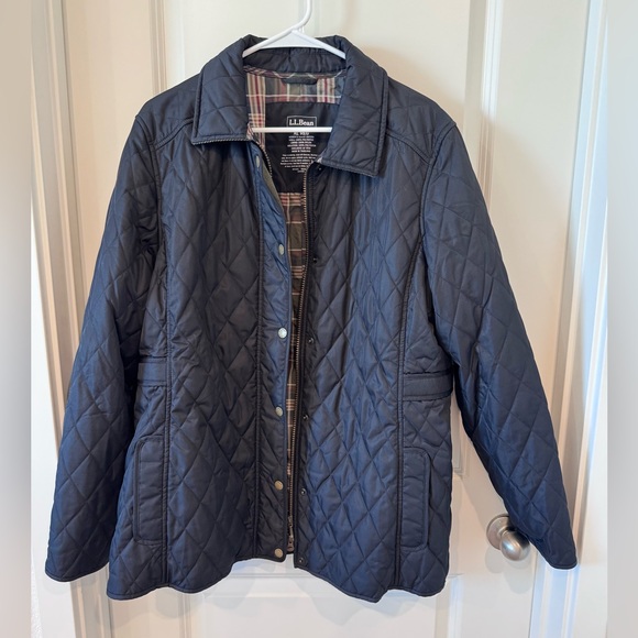 L.L. Bean Jackets & Blazers - L.L. Bean Women’s Quilted Diamond-Stitch Puffer Jacket